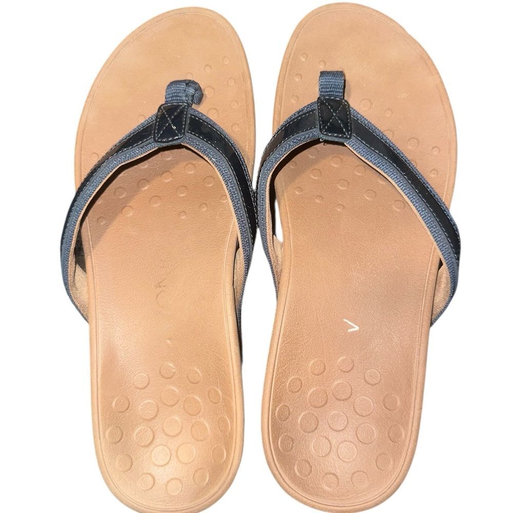 Vionic Women’s Sandals 9 Wedge Heels Black Orthaheel.
